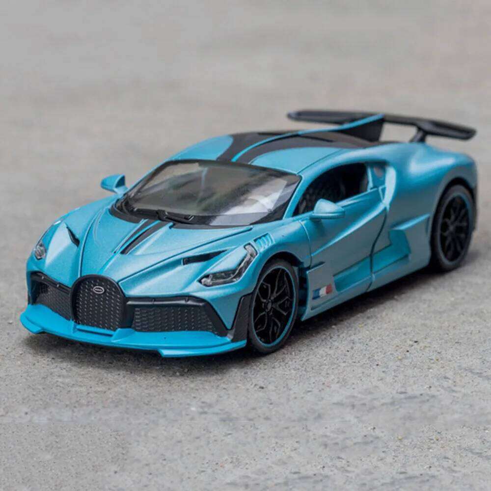 1:32 Scale Veyron Divo Chiron Alloy Cars Miniature Models Toy Metal Diecast Pull Back Vehicles Toys Gifts for Kids Children Boys Z260307