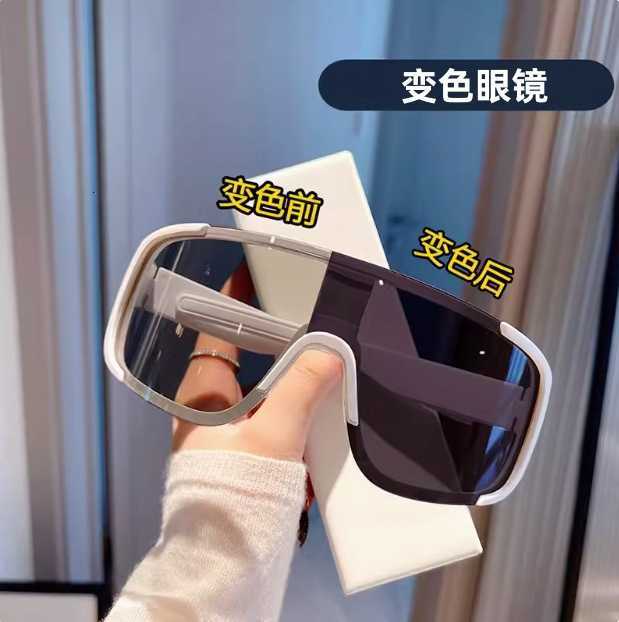 2024 New Model Womens Mountaineering and Cycling Glasses Outdoor Sports Windproof and Sandproof Sunglasses UV Protection Sun Glasses S260304