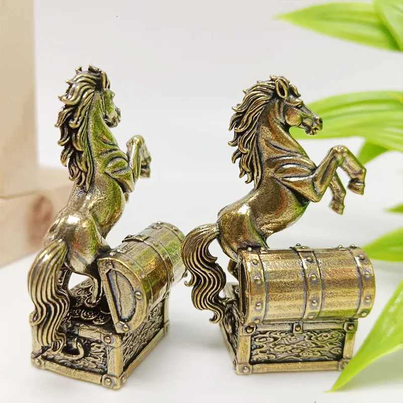 Chinese Brass Horse Figurine Feng Shui Wealth Decor for Office Desk Tea Pet GiftT260307
