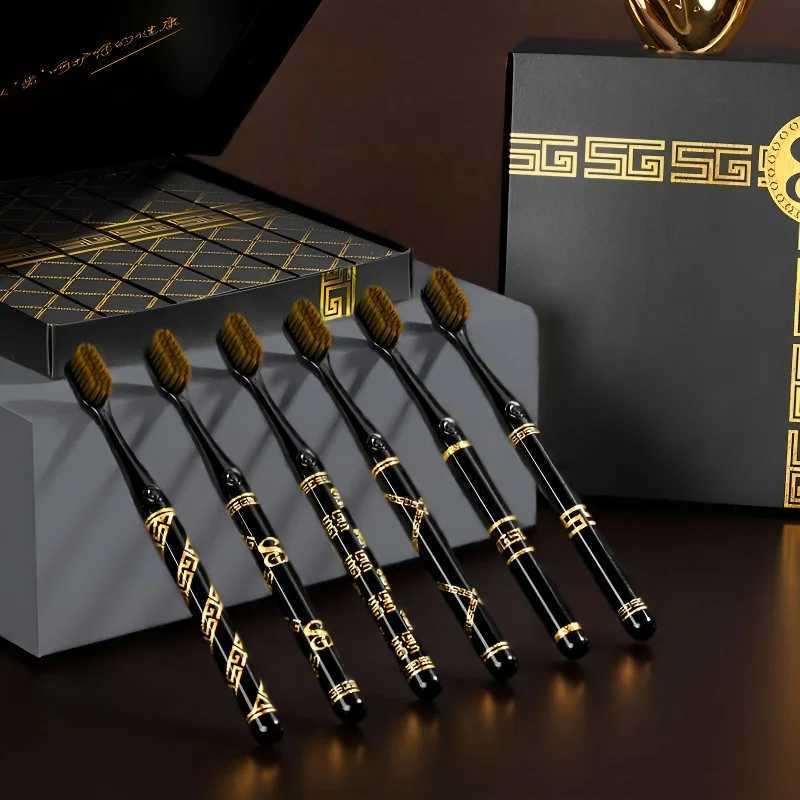 This 6-piece fashionable high-grade toothbrush set is ideal for men and women for home teeth cleaning and oral care.T260307