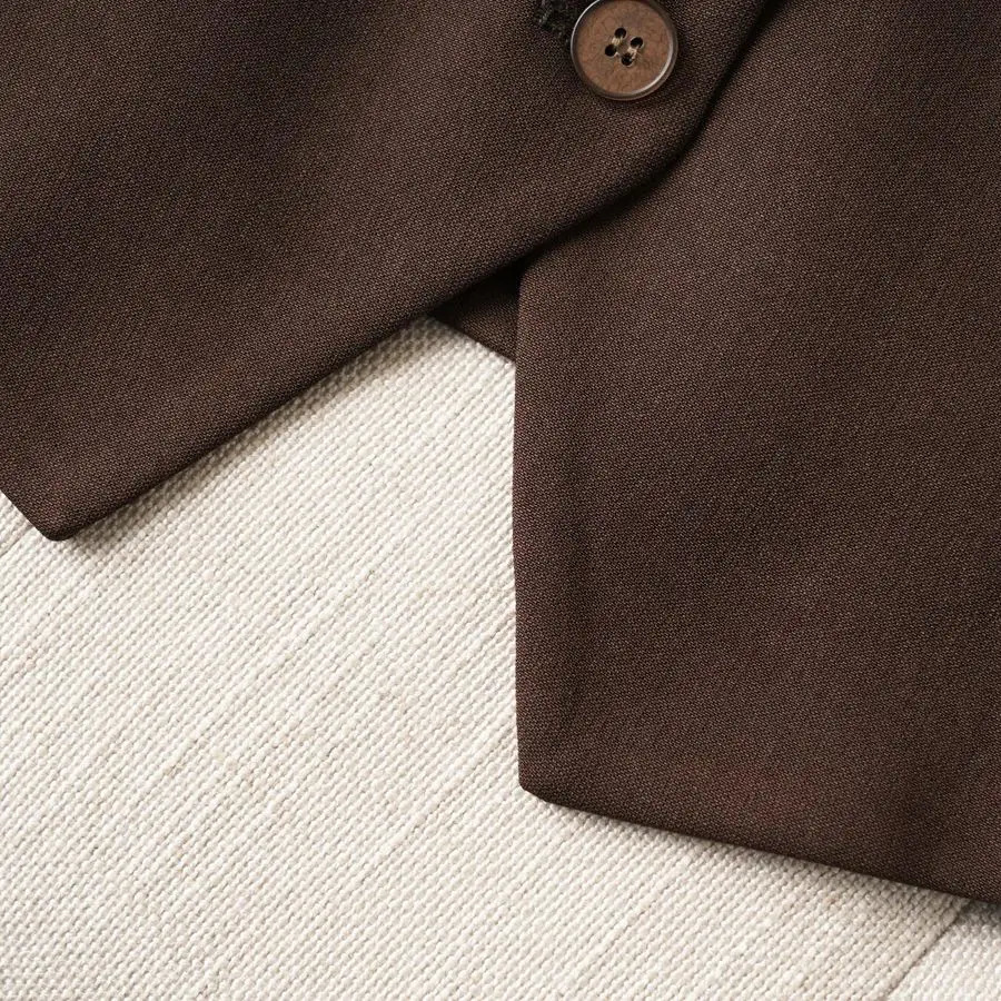 Coffee Colored VNeck Single Breasted Short Womens Vest in Spring and Autumn Fashionable Slimming for the Workplace Wearing 260306
