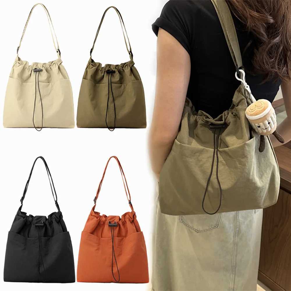 Travel Casual Nylon Tote Bag Drawstring Shoulder Bag Large Capacity Crossbody Bucket Bag with Adjustable Strap H260306