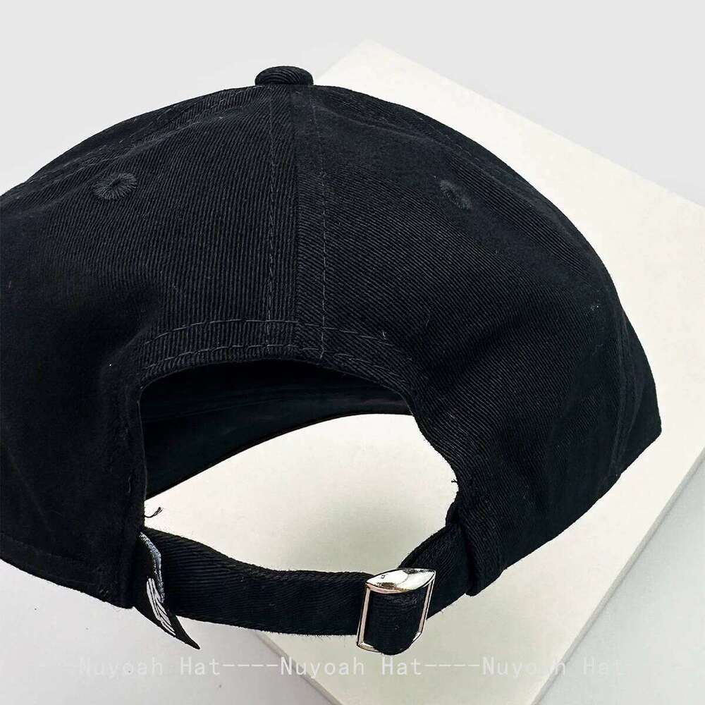 Little Daisy letter Plaid Baseball Hats Sunshade Color Block New Men Women Versatile Korean Flat Eave Fashion Peaked Caps Retro Y260304