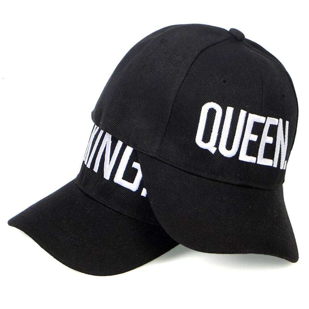 New Women's Letter Embroidered Baseball Cap King and Queen Snapback Couple Hip Hop Style Hats Outdoor Casual Cotton Sun Hat Y260304
