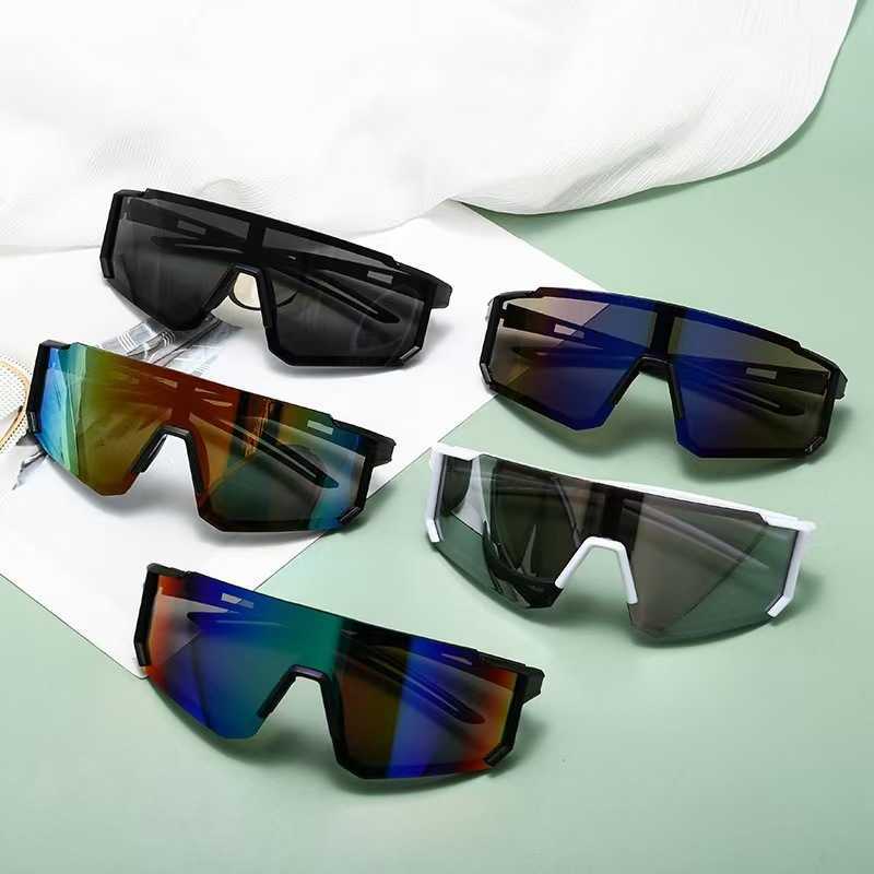 Fashionable new mountain climbing sports colorful sunglasses for men and women windproof sun protection glasses for cycling S260304