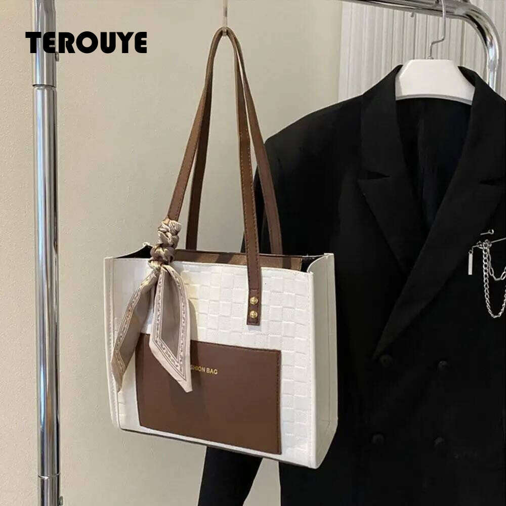 Korean Model Women's Women Luxury Tote Large Capacity Handbag Fashion Printing Shoulder Bag Trendy TEROUYE