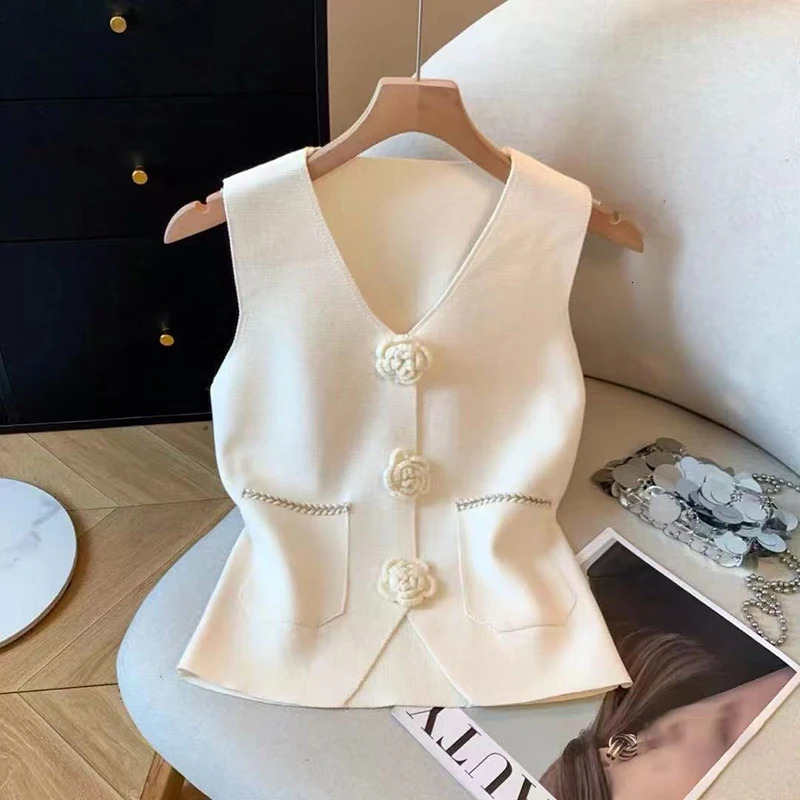Womens V Neck Sleeveless Vest Fashionable Loose Fit Solid Color Summer Casual Tank Top 260306