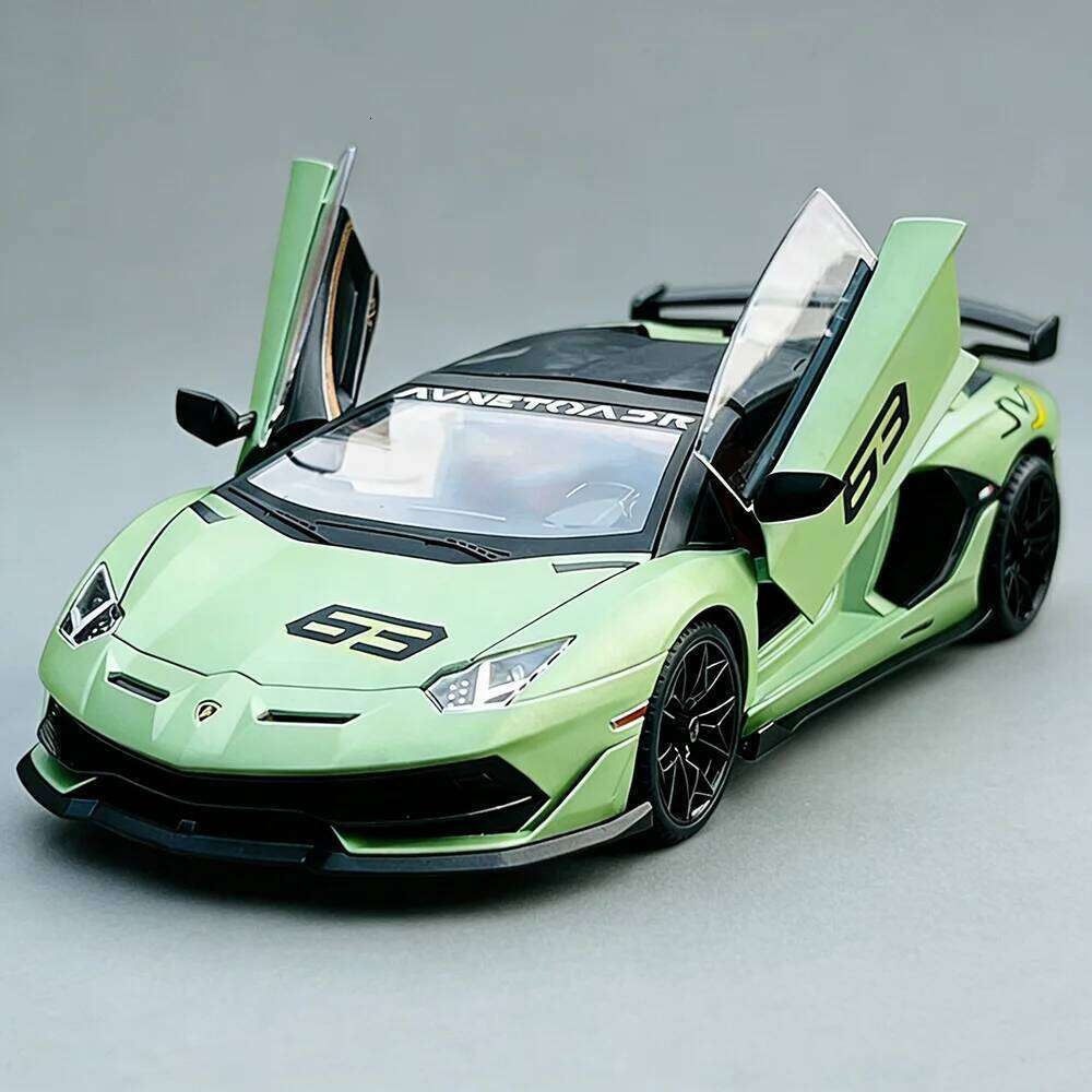 1:18 Lambor SVJ63 LP770 Alloy Models Diecast Car Toys Doors Opened Front Wheel Steering Sound Light Pull Back Sportscar Ornament Z260306