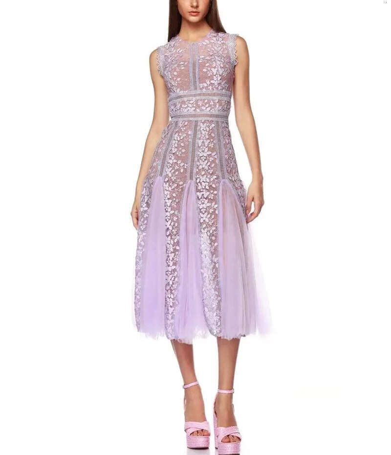 2026 Spring/Summer New Designer Fashion a3 Mesh Embroidered Sleeveless Waist Elegant Medium length Skirt