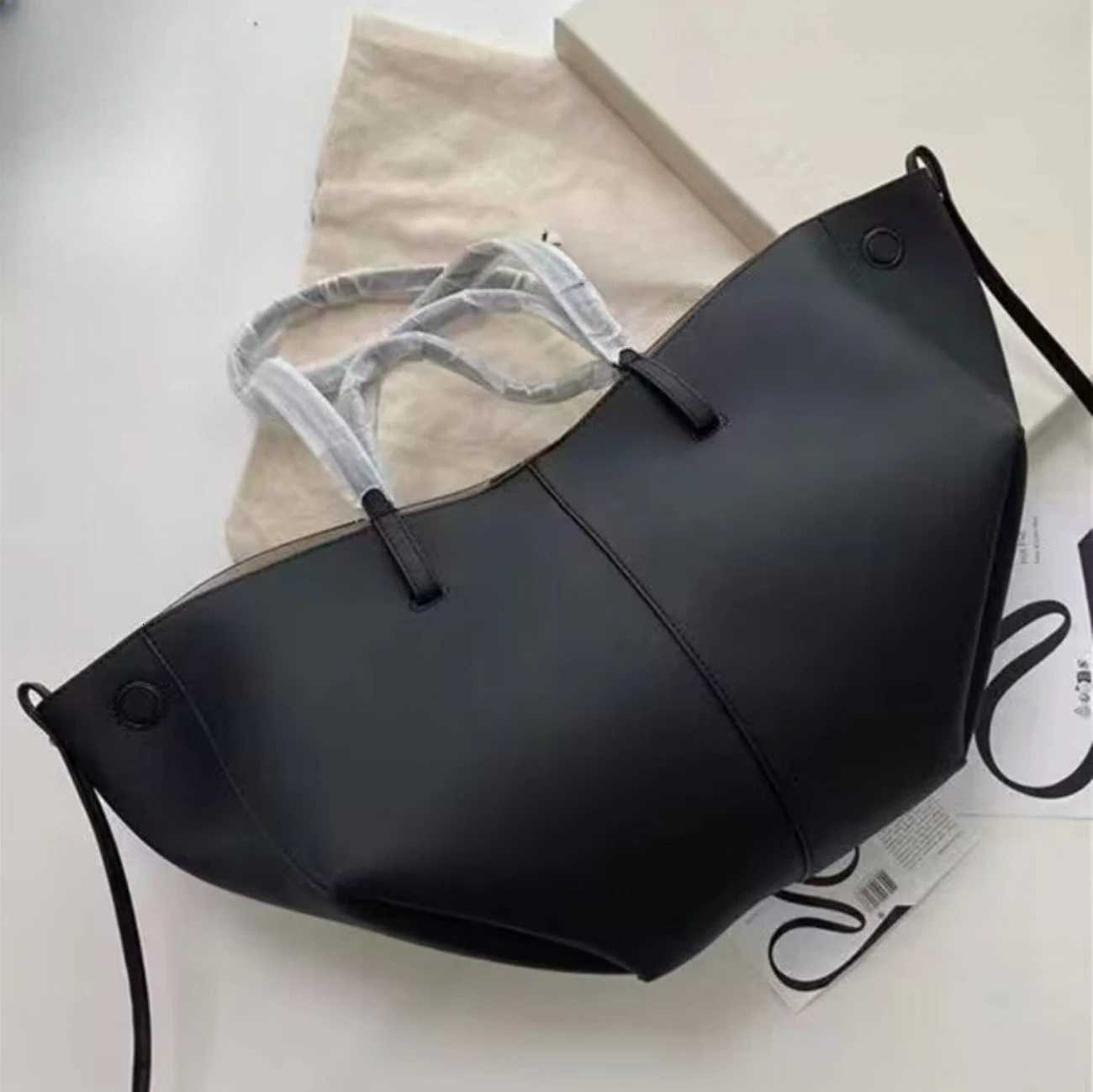 Fashionable French wing bag genuine leather tote bag niche hand-held large capacity shoulder underarm bag good gift H260306