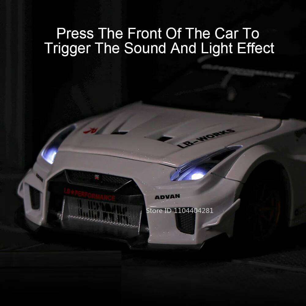 1:24 GTR CSR2 R34 Model Toys Diecast Alloy Car Doors Opened Sound Light Pull Back Rubber Tires Miniature Vehices Adult Boys Gift Z260307