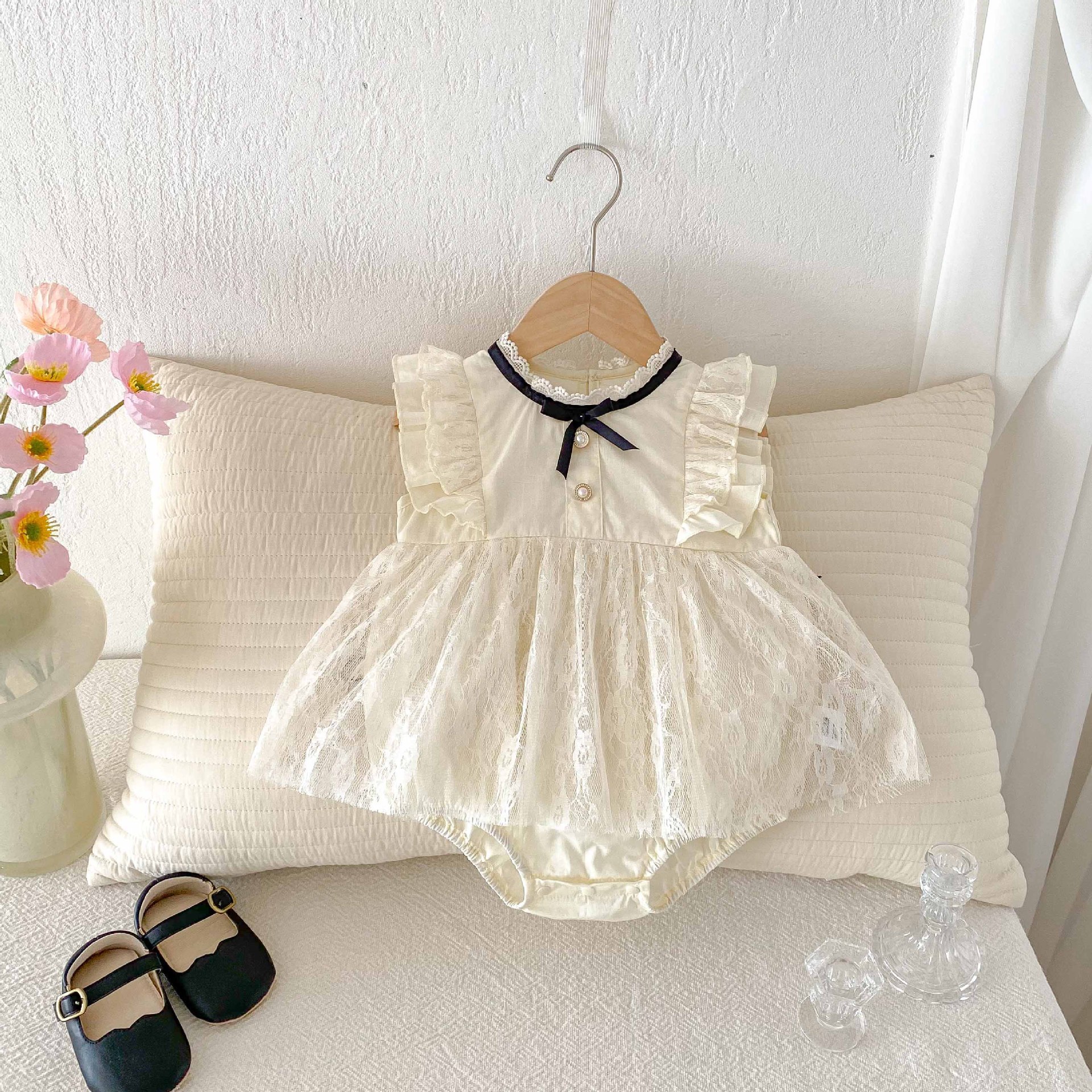 Summer newborn jumpsuit sweet short sleeved clothes full moon baby romper