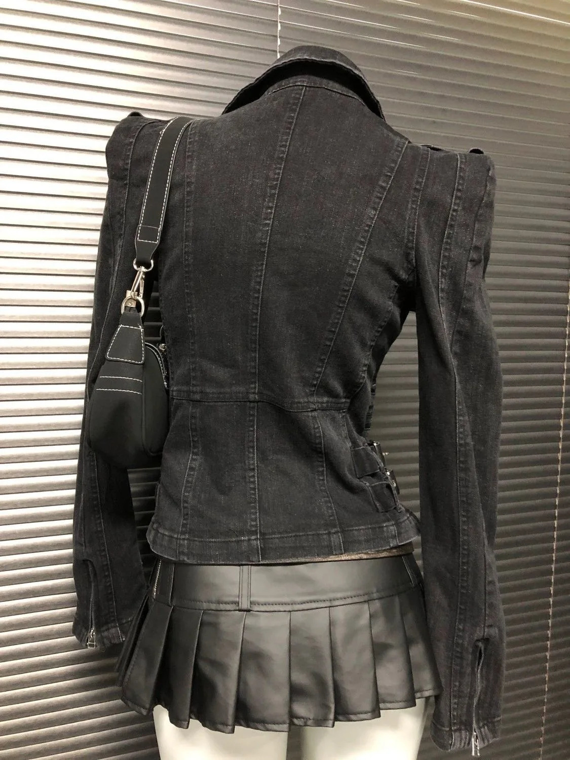 Y2K Gothic Black Coat Bomber Jacket Women Harajuku Vintage Turn Down Collar Denim Jacket Punk Diagonal Zipper Motorcycle Jacket 260303