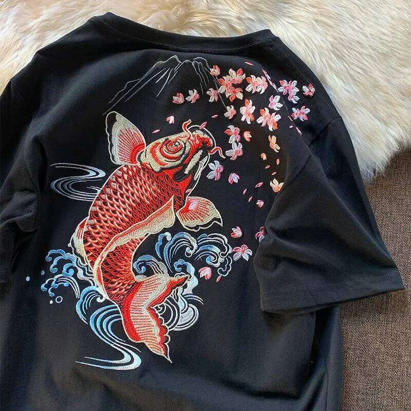 Mardi Hefxessdr Lovers Embroidered Koi Fish Summer 2025 New Men Cotton T Shirt Students Casual Tee Short Sleeves Top Loose T-shirt 4XL