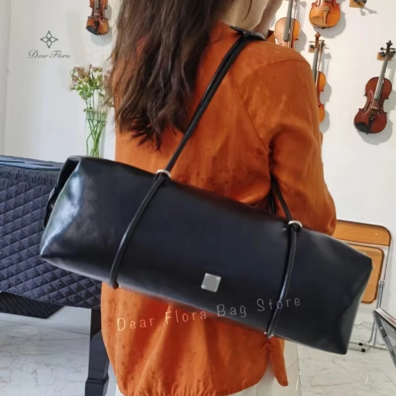 Y2K Womens Bag Large Capacity Boston Pillow Handbag Spicy Girl Fashion Motorcycle Shoulder Bags Vintage Tote 260227
