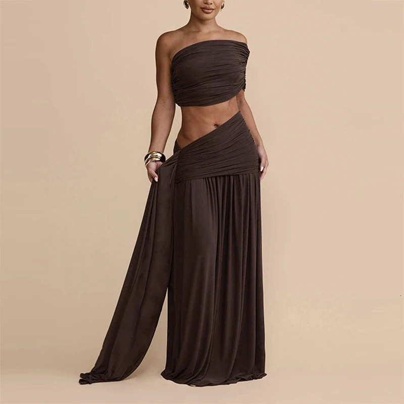 2026 SpringSummer Solid Color Slimming Set Skirt Sexy strapless Top Fluttering Folded 2piece 260306