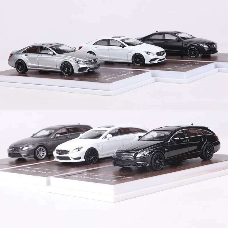 MJ 1:64 CLS63 Travel And Sedan Version Alloy Model Car Z260306