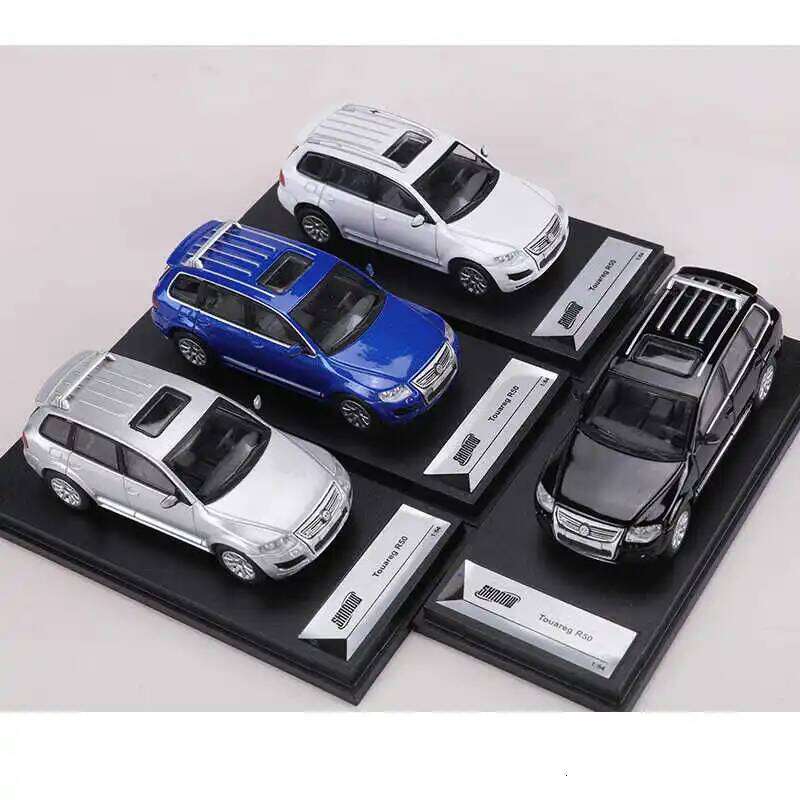 SHADOW 1:64 Touareg R50 Alloy Model Car Z260306