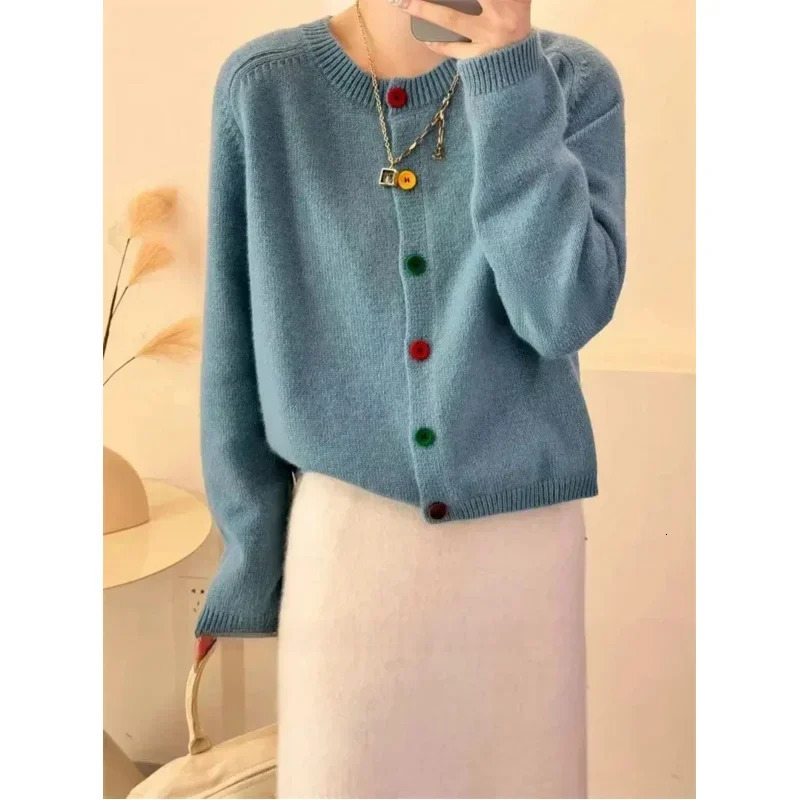 Japanese Sweet and Fresh Round Neck Colorful Button Knitwear Coat Academy Style Western Versatile Sweater Womens Cardigans 260306