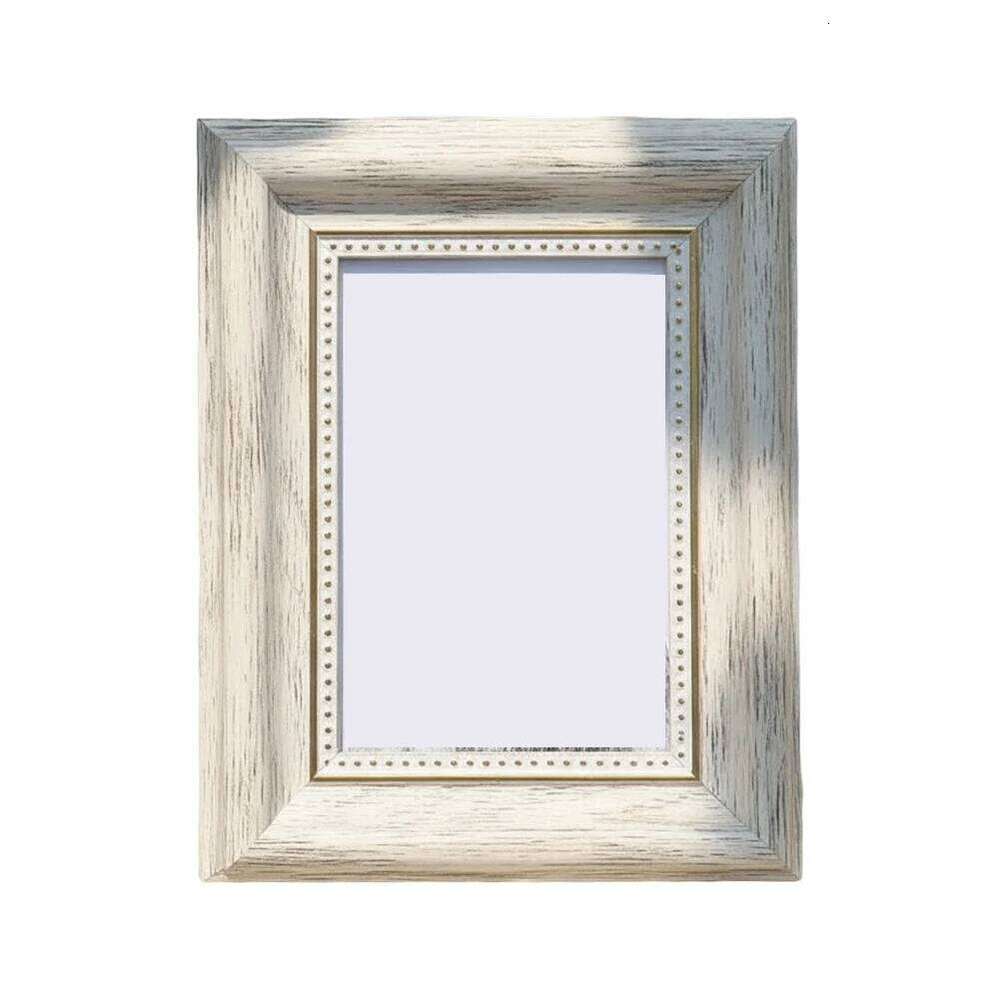 Creative 14-Inch Photo Frame with Vintage Design in Resin Perfect for Wall or Desk Placement to Highlight Personal Memories H260306