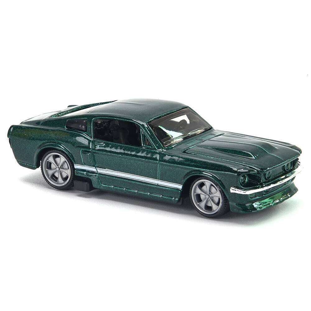 Bburago 1967 FORD MUSTANG GT Lamborghini Cadillac Benz BMW Scale Car Model Replica Collection Kids Xmas Gift Toys for Boys Z260306
