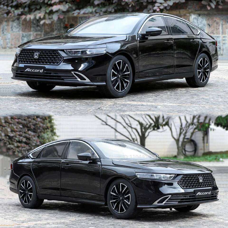 1:18 HONDA Accord Alloy Miniature Model Diecast Toy Door Opened Sound Light Pull Back Front Wheel Steering Classic Birthday Gift Z260306