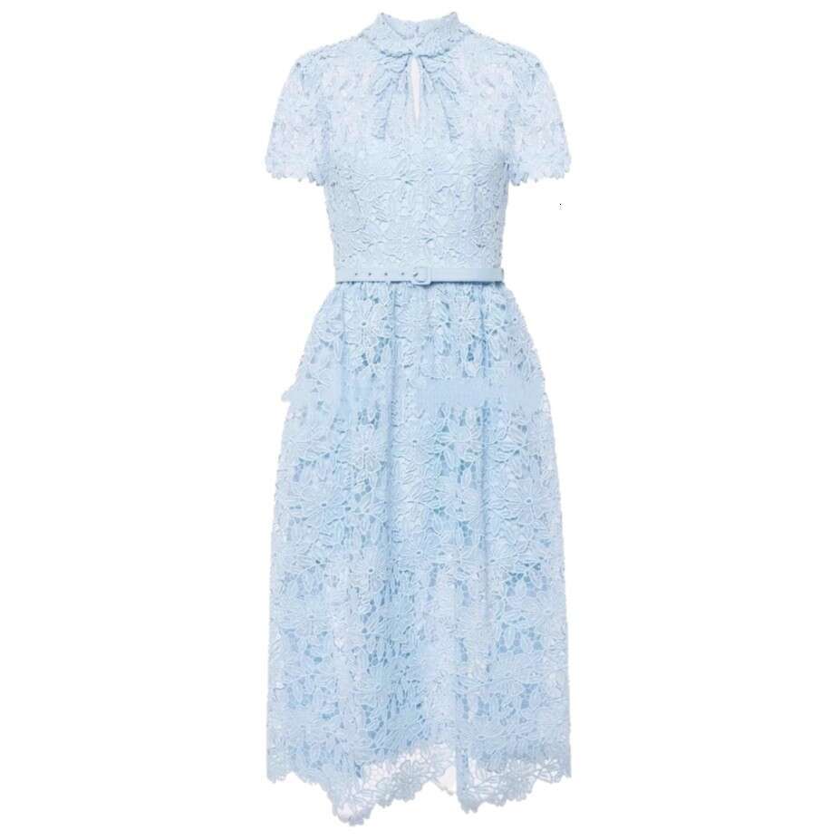2026 Spring/Summer Designer Fashion Brand Elegant Women's A1 Hollow Lace Tie Collar Long Dress Dress