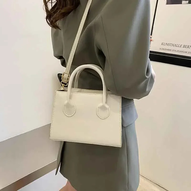 Minimalist Black Small Square Bag AllMatch Top Handle Purse Classic Shoulder for Work Women Handbags Crossbody Bags 260228