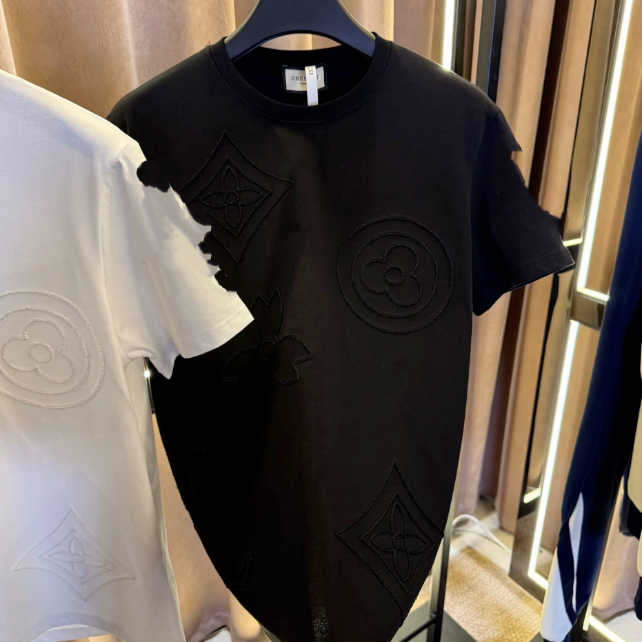 Designer Clothes Summer Trend Fashion Brand Light Luxury Short New Casual Half Sleeve T-Shirt Men's Slim Fit Versatile Round Neck Top