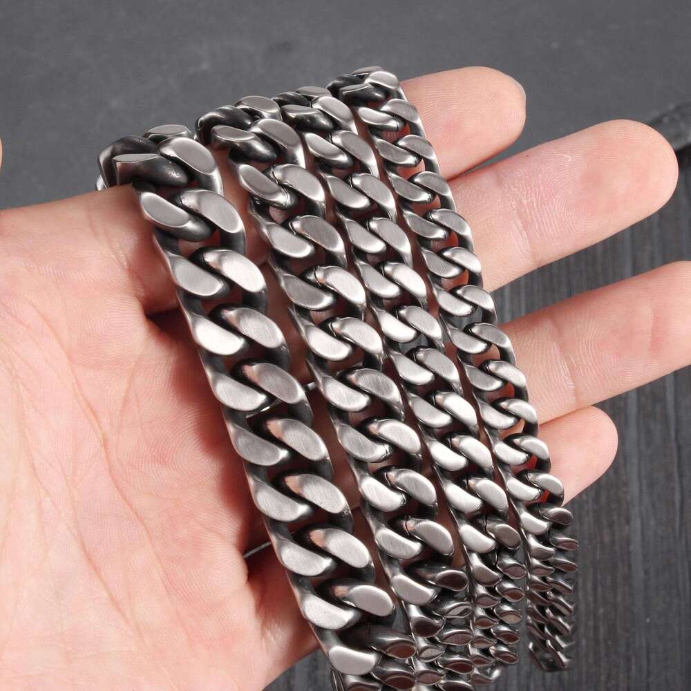 Cross-Border Source Retro Men's Titanium Steel High-Quality Brushed Cuban Chain Bracelet Fashionable Personality Punk Jewelry