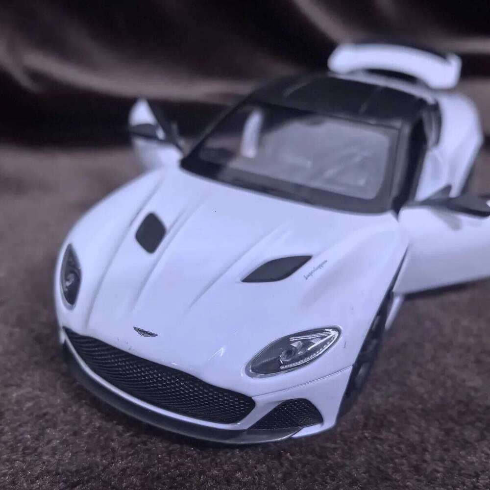 Limited 1:24 Scale Aston Martin DBS Superleggera Car Model, Luxury Vehicle Miniature Replica Figure Kid Xmas Gift Toy Z260306