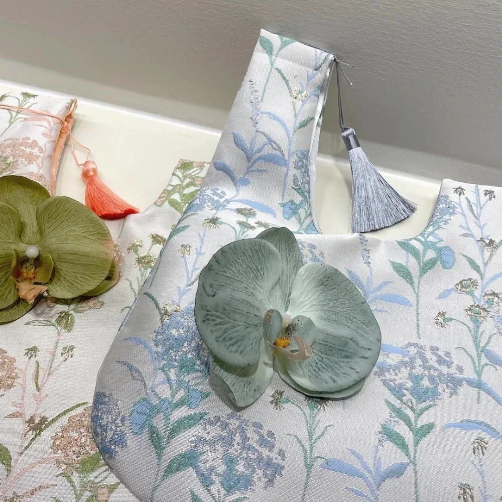 Flower Pendant Lunch Bag Cosmetic Chinese Style Handbag Tassel Knot Wrist Small Item Pouch Cheongsam Accessories 260307