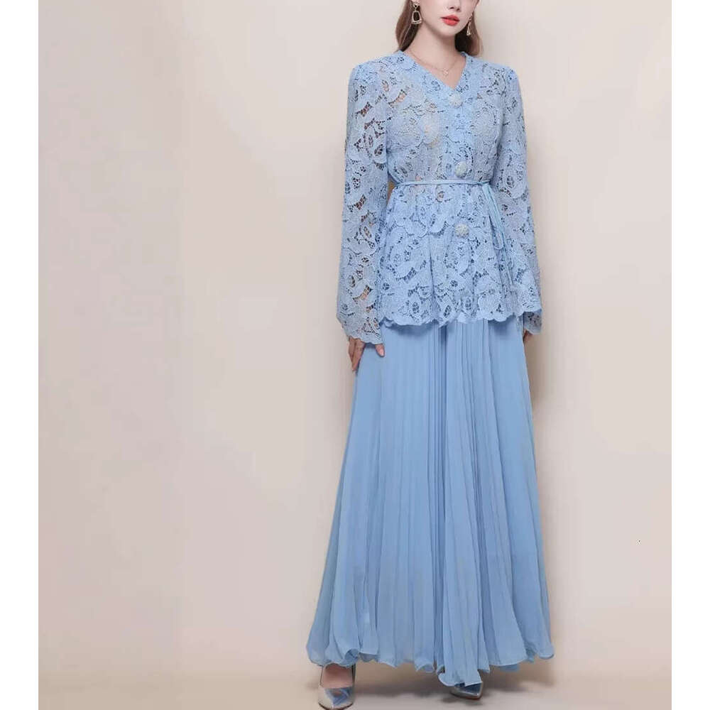 2026 early spring new elegant women's flower hollow lace cardigan top pleated long skirt set