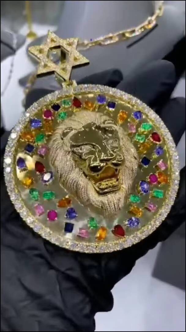 Mens Hip Hop 925 Sterling Silver Fine Jewelry Moissanite Hip Hop Lion Pendant Iced Out Pendant Jewelry Rapper Jewelry