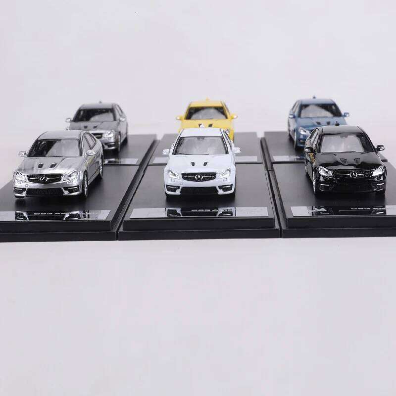 KING MODEL 1:64 C63 AMG W204 Alloy Model Car Z260306