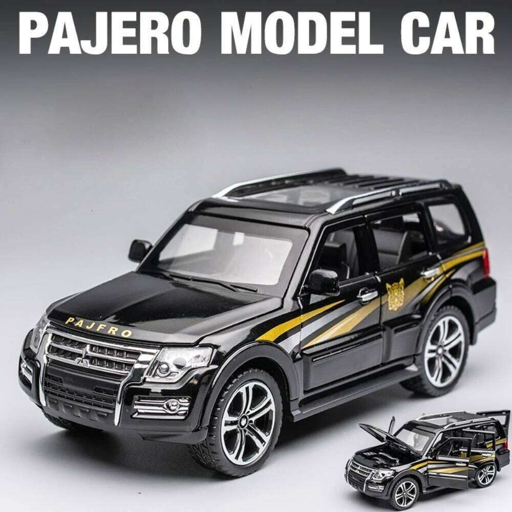 1:32 Mitsubishi Pajero Evolution Alloy Car Toys Diecast Model Doors Opened Sound Light Pull Back Vehices for Boy's Birthday Gift Z260306