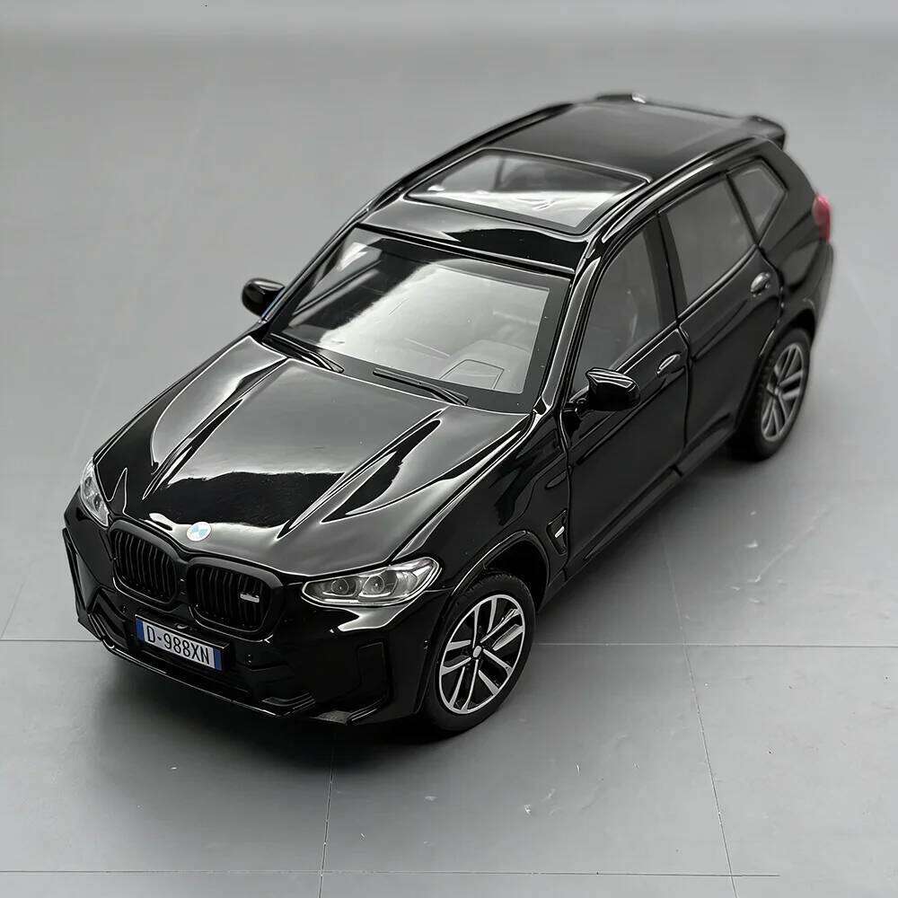 1:32 X3M M8 Miniature Model Diecast Alloy Car Toys Front Wheel Steering Sound Light Pull Back Vehices Children's Christmas Gifts Z260306