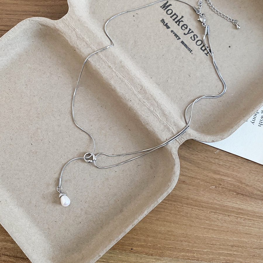 Vintage minimalist design freshwater pearl adjustable silver necklace, elegant and luxurious, versatile choker collarbone chain