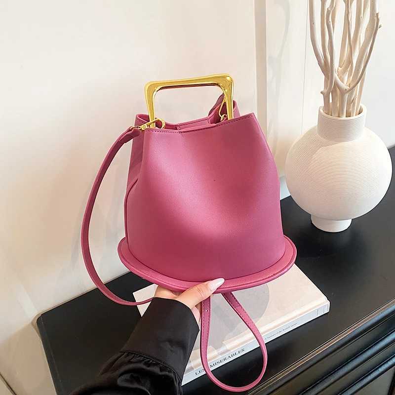 2025 Fashion New Hot Style PU Solid Bucket Shoulder Crossbody Bags Super Cool Unique Design High Quality Handbags for Women H260306