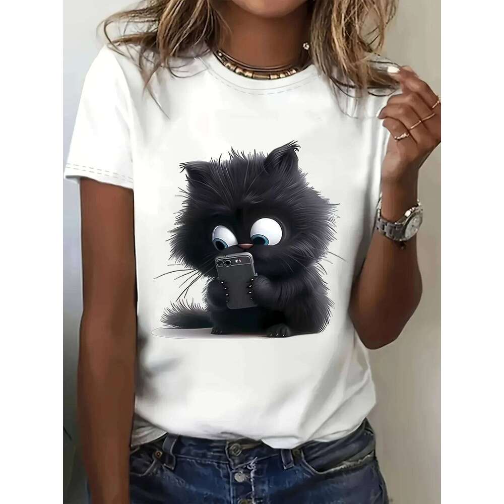 Whimsical Cartoon Print T-Shirt Crew Neck Short Sleeve Casual Tee for Cat Lovers Fashionable Knit Fabric Top All Seasons XJ260306 XJ260306
