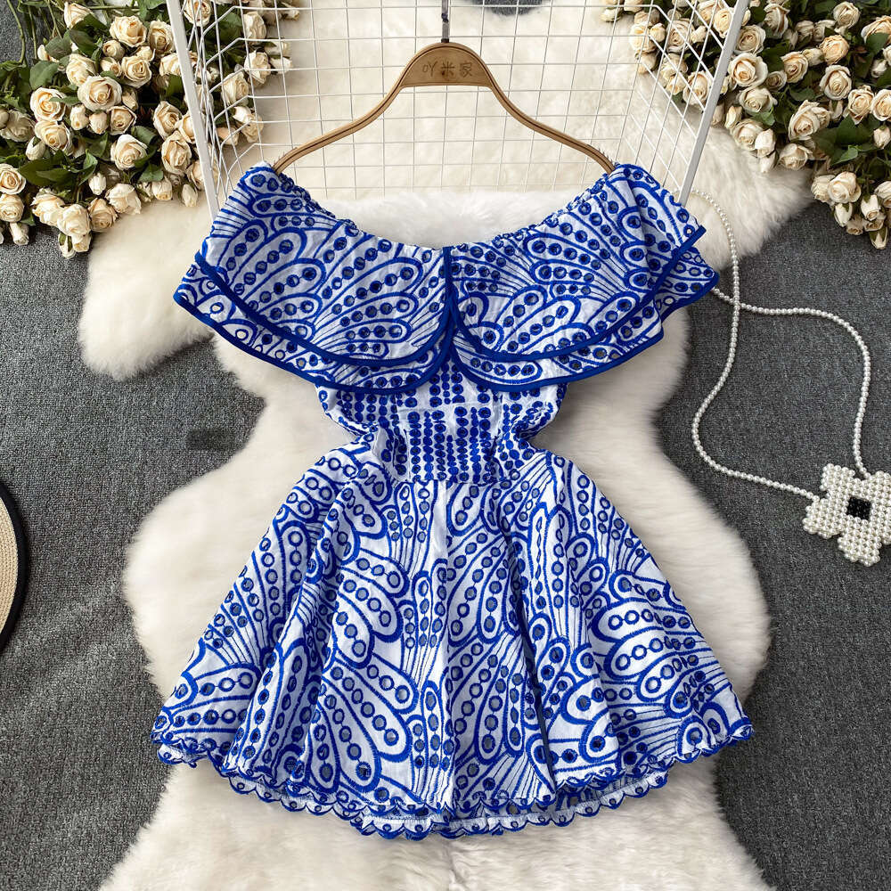2026 designer retro off shoulder pleated slim A13 fit A-line hollow out dress suitable for seaside vacations