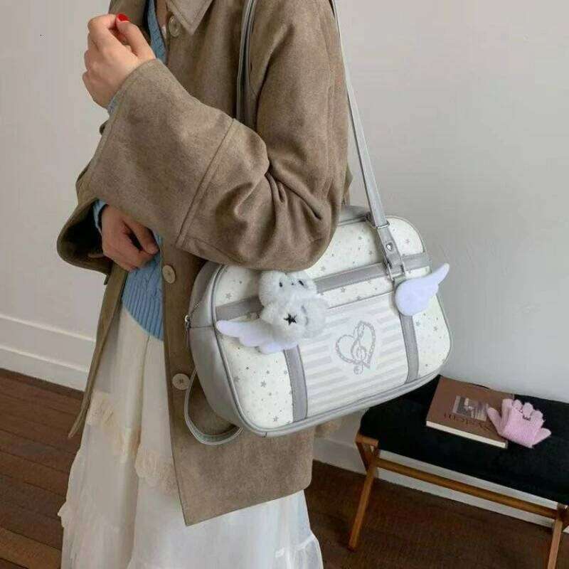 Autumn Japanese Messenger Shoulder Large Capacity Office Commuter for Women Textured Casual and Simple Style School Bag XJ260306