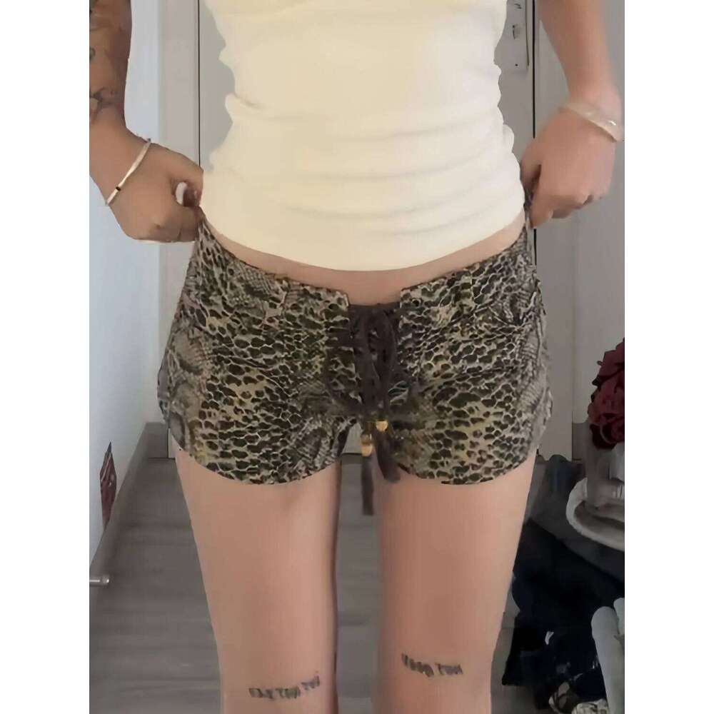 Sexy Vintage Denim Shorts Women Y2k Gyaru Blue Low Waist Short Pnats Female Punk Retro Summer Streetwear Jeans Trousers Slim Up XJ260306