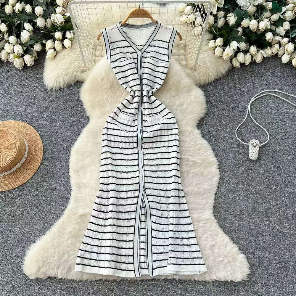 Designer French ice silk knitted striped V-neck women's summer new high-end sleeveless long skirt 2026