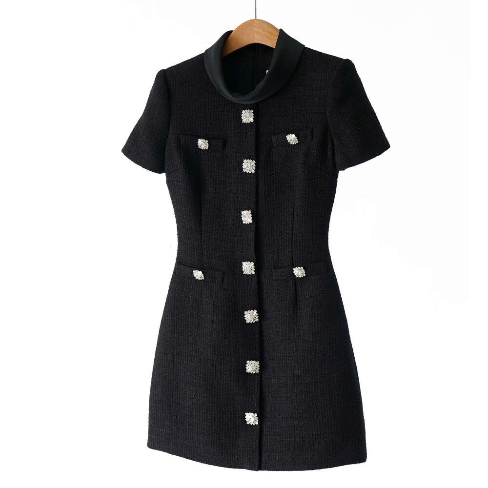 2026 Spring and Summer New Classic Black Floral Cloth Elegant Xiaoxiang Style Women's Clothing for Important Occasions