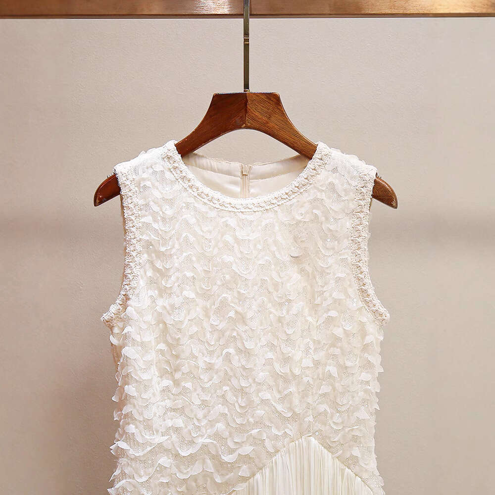 2026 designer high-end women's summer new style French chic thick sequined sleeveless vest skirt