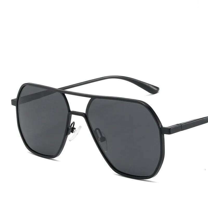 Fashion Photochromic Anti Radiation Eyeglasses For Women/Men Polarized Sunglasses Z260306