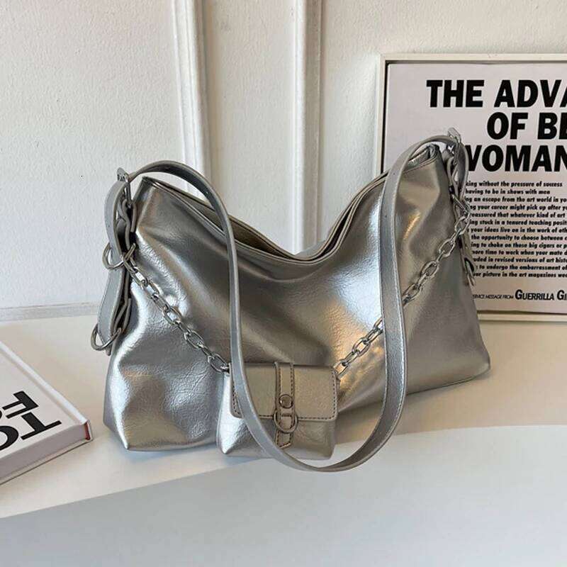 Popular Advanced Women's Underarm Trendy Simple Shoulder Bag, Fashionable Large Capacity Crossbody Bag XJ260306