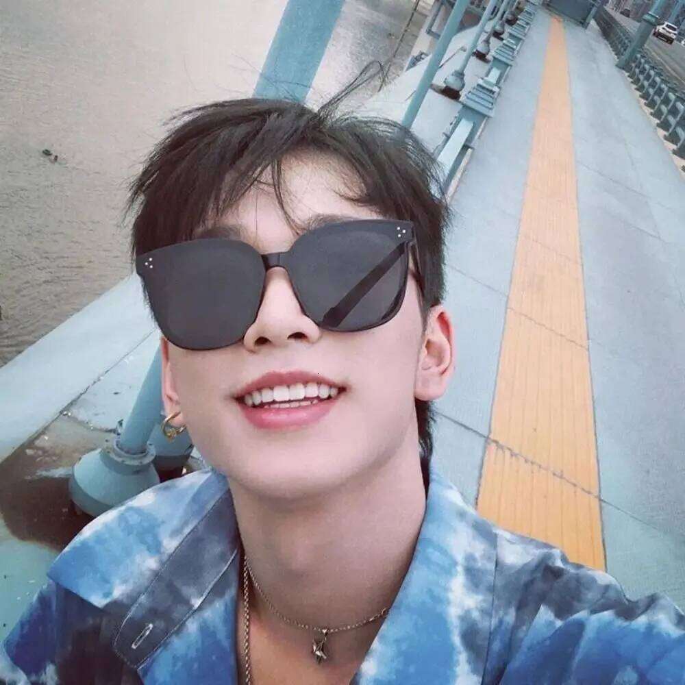 Trendy Unisex Square Frame Sunglasses Fashionable UV400 Protection Beach Sunshade Black Shades Perfect for Daily and Photography Z260306