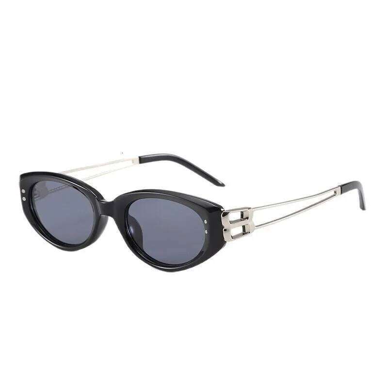 Fashionable Korean Style Cat Eye Sunglasses Unisex Square Frame UV Protection Sun Glasses Elegant Classic Retro Z260306